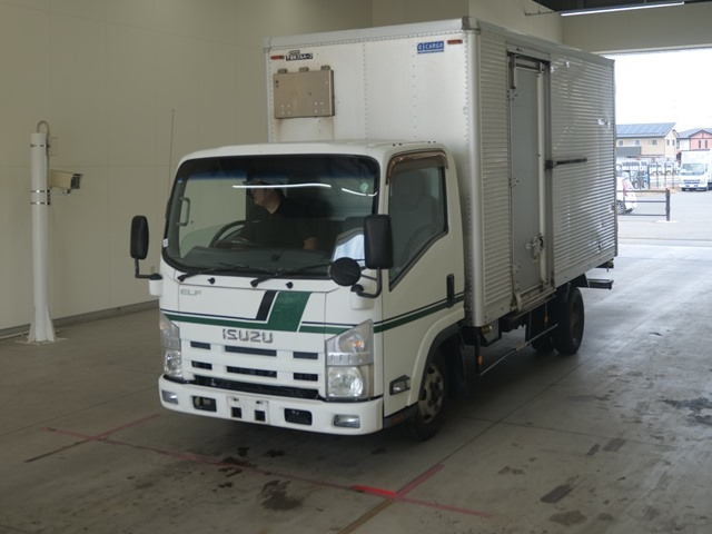 ISUZU ELF 2012