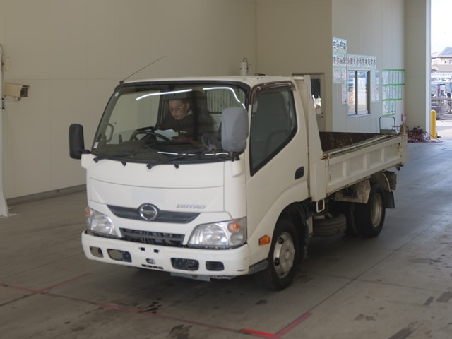 HINO DUTRO 2014