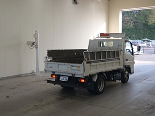 MITSUBISHI CANTER 2013