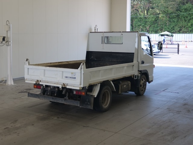 MITSUBISHI CANTER 2009