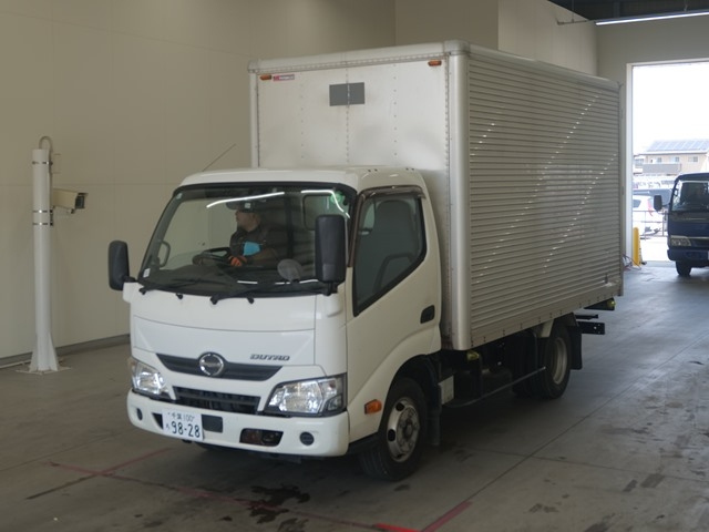 HINO DUTRO 2016