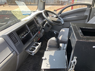 ISUZU ELF 2013