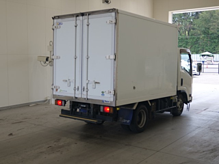ISUZU ELF 2018