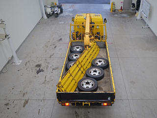 MITSUBISHI CANTER 2012