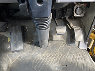 MITSUBISHI CANTER 2012