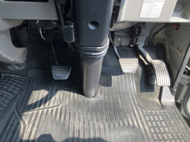 MITSUBISHI CANTER 2019