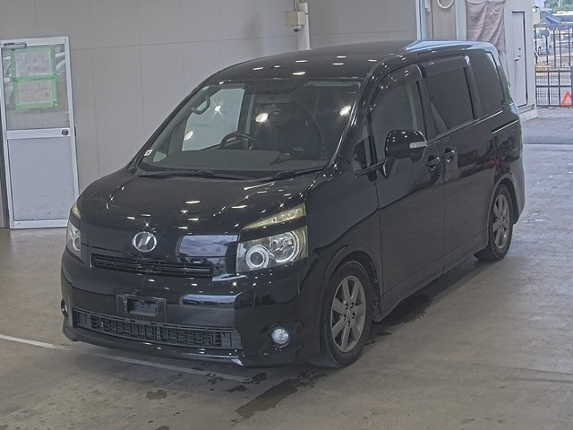 TOYOTA VOXY 2008