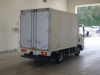 ISUZU ELF 2011