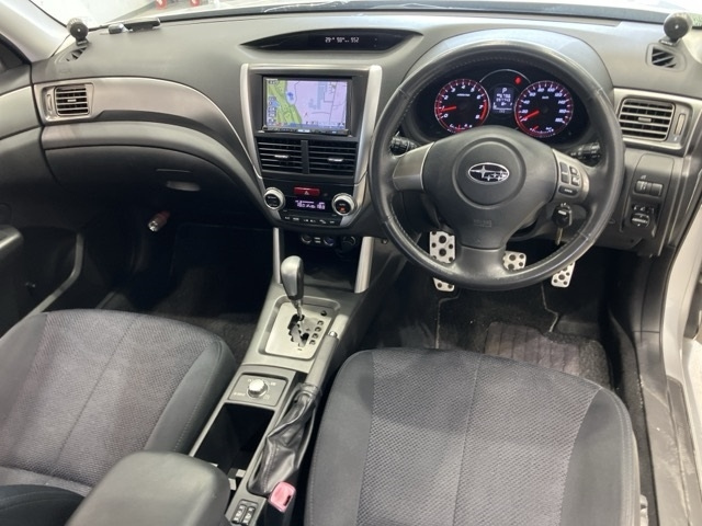 SUBARU FORESTER 2011