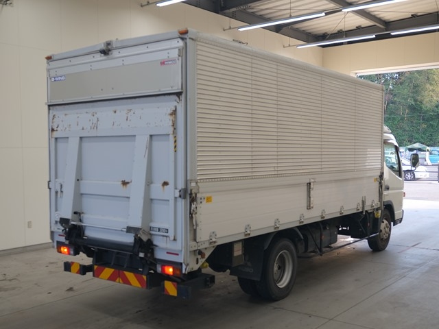 MITSUBISHI CANTER 2014