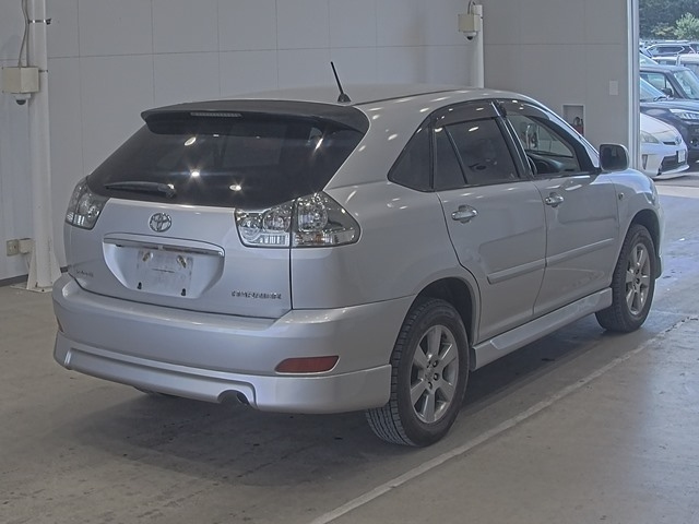 TOYOTA HARRIER 2009