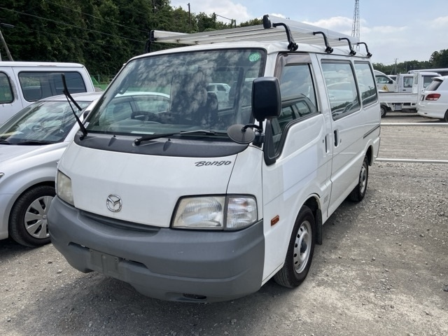 MAZDA BONGO VAN 2015