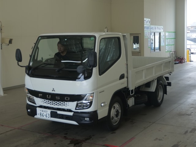 MITSUBISHI CANTER 2024