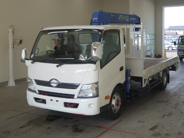 HINO DUTRO 2012