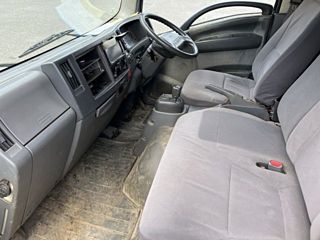ISUZU ELF 2011