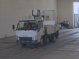 ISUZU ELF 2017