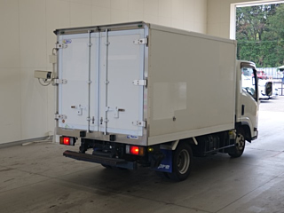 ISUZU ELF 2018
