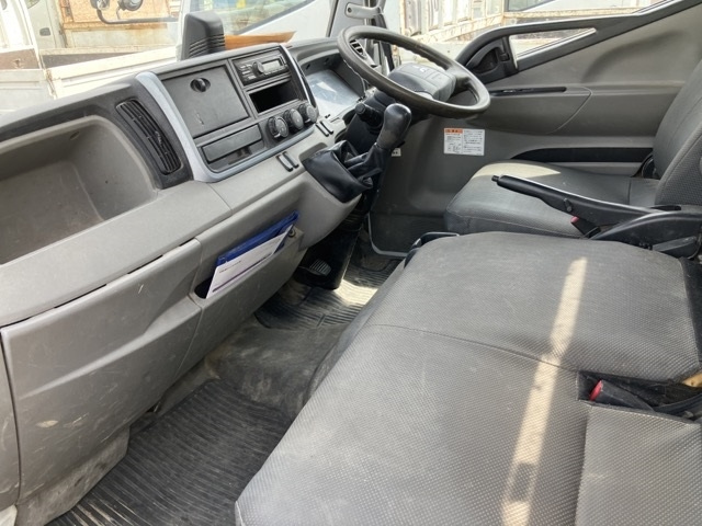 MITSUBISHI CANTER 2019