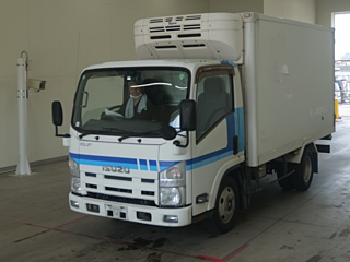 ISUZU ELF 2014
