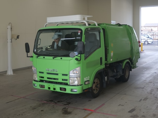 ISUZU ELF 2010