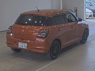 Заказать SUZUKI SWIFT