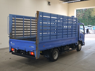 ISUZU ELF 2012