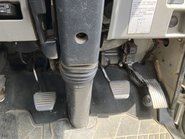 MITSUBISHI CANTER 2017