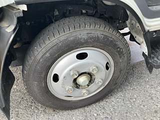 ISUZU ELF 2018