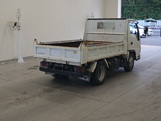 ISUZU ELF 2011