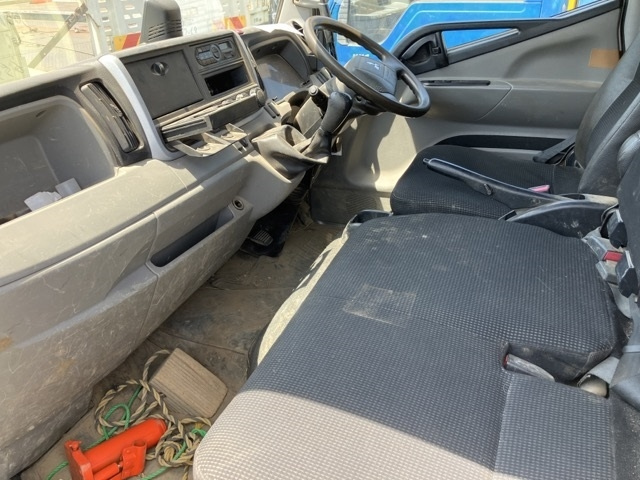 MITSUBISHI CANTER 2018