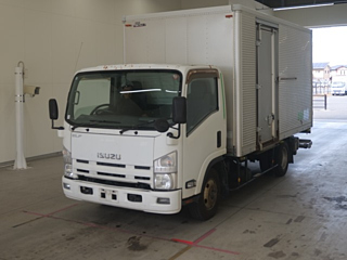 ISUZU ELF 2011