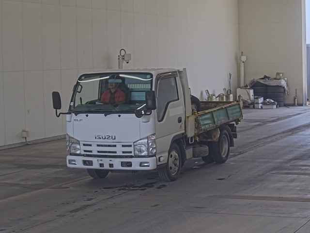 ISUZU ELF 2014