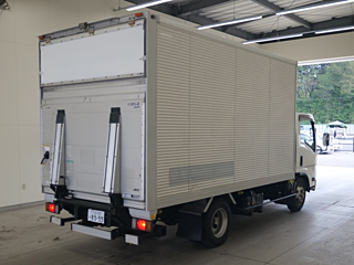 ISUZU ELF 2017