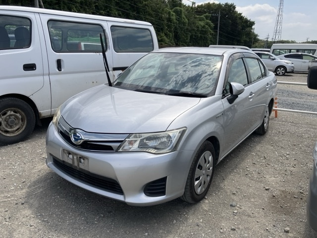 TOYOTA COROLLA AXIO 2013