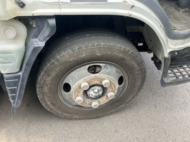 MITSUBISHI CANTER 2013