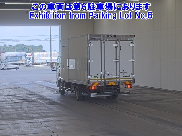 ISUZU ELF 2022
