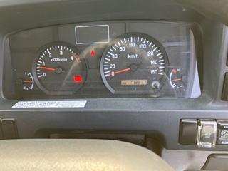 ISUZU ELF 2012