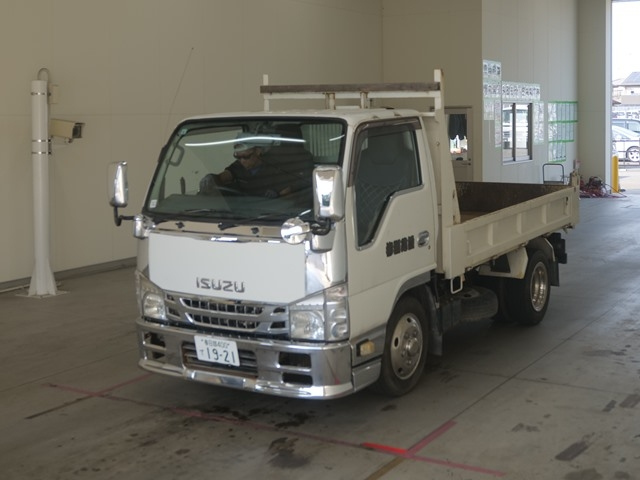 ISUZU ELF 2012