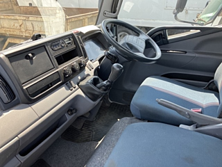 MITSUBISHI CANTER 2016