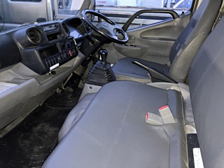 HINO DUTRO 2016