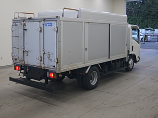 ISUZU ELF 2010