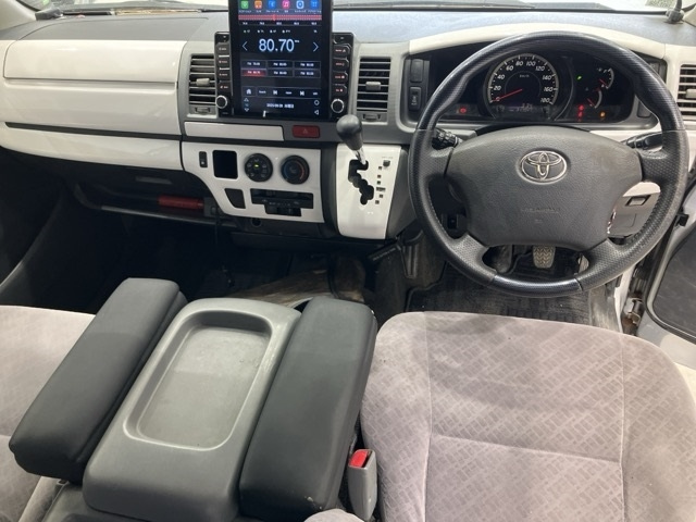 TOYOTA HIACE VAN 2008