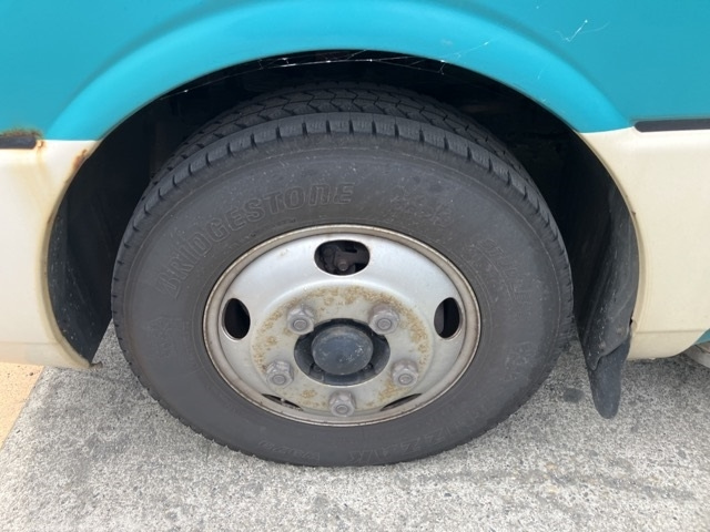 MITSUBISHI ROSA 2016