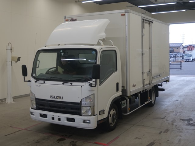 ISUZU ELF 2011