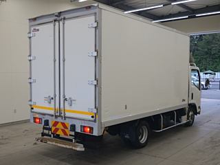 ISUZU ELF 2011