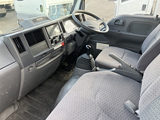 ISUZU ELF 2019