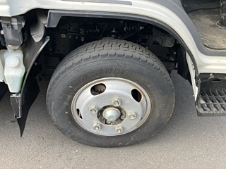 ISUZU ELF 2019