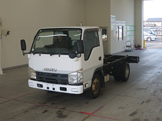 ISUZU ELF 2011