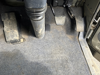 MITSUBISHI CANTER 2011
