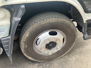 MITSUBISHI CANTER 2016